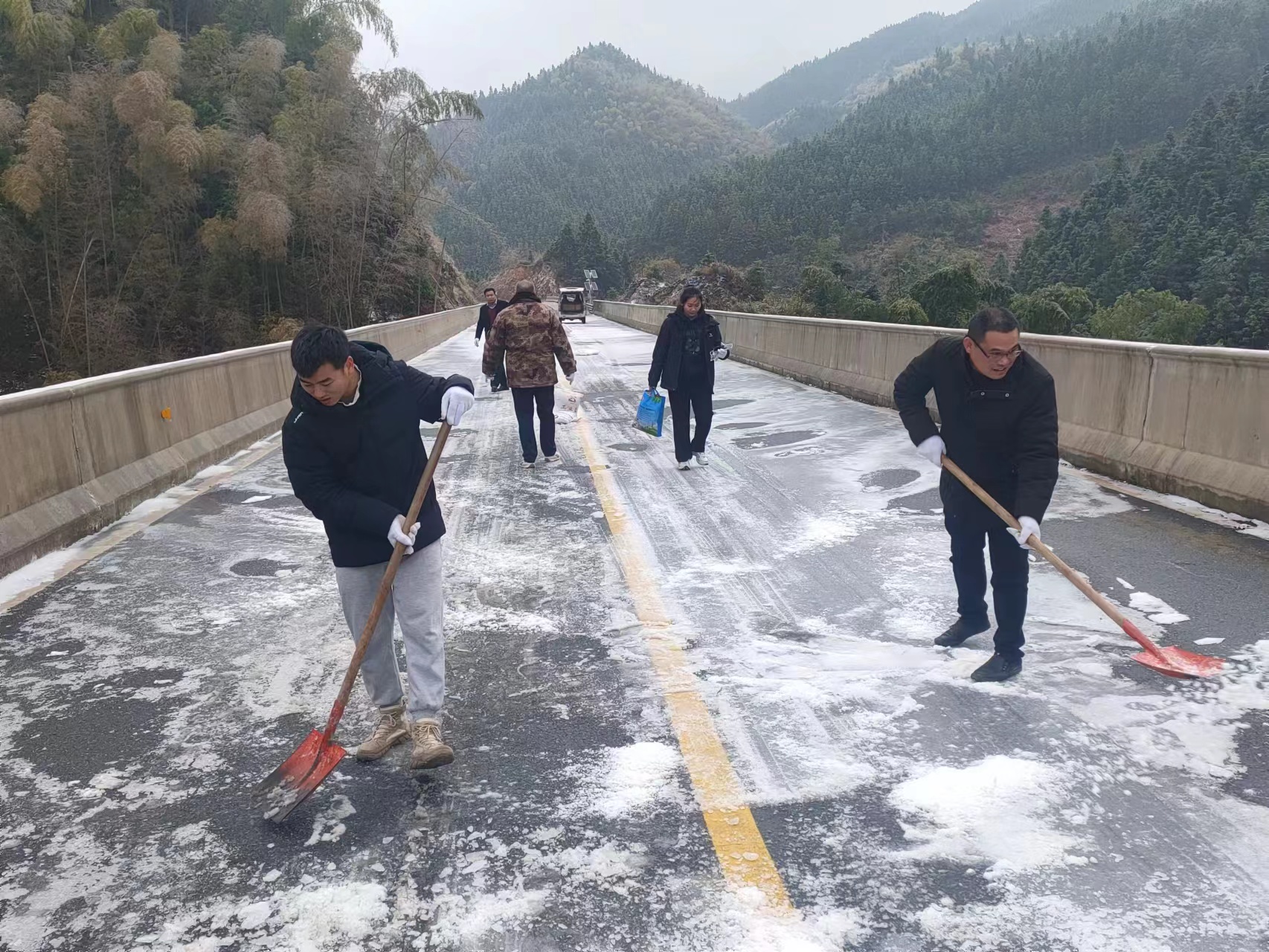 微信图片_20221202104024.jpg