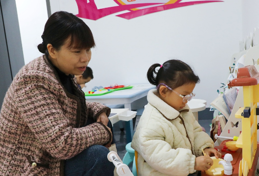 新田：“微改造”焕新老社区 百姓幸福“原地升级”