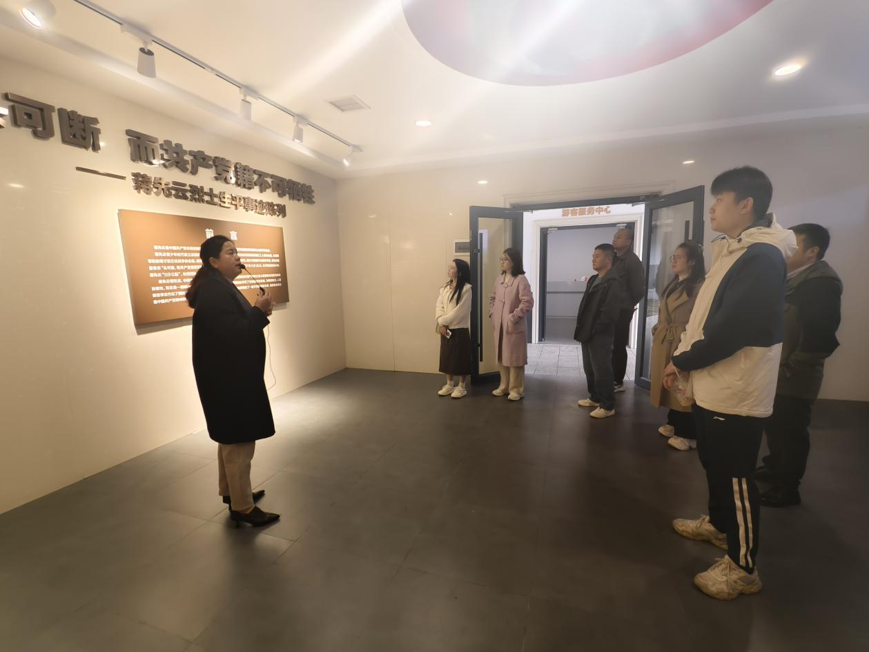 图片2.png 图片2.png