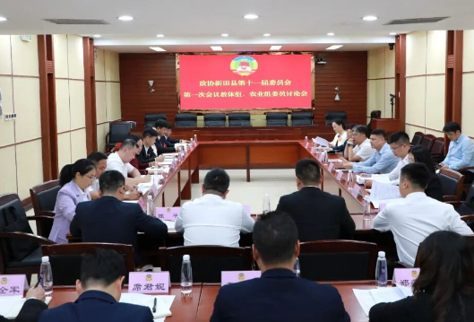 聚焦两会 | 陈雄参加政协教体组、农业组联组讨论