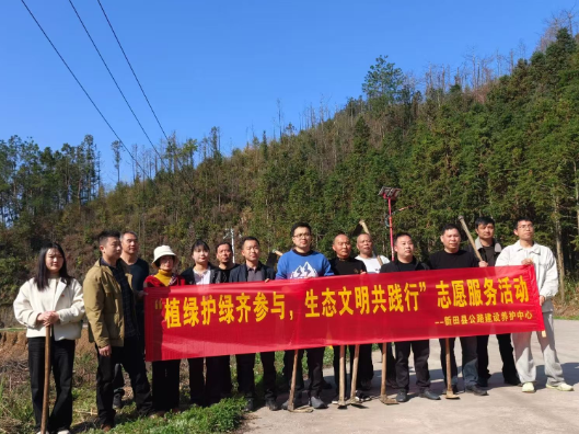 春风添新绿 驻村助振兴