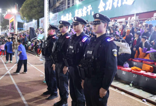 新田公安：绿茵赛场燃激情 藏蓝守护筑平安