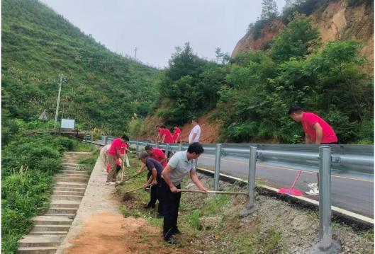 门楼下村∶ 党建红赋能乡村治理 志愿红扮靓和美乡村