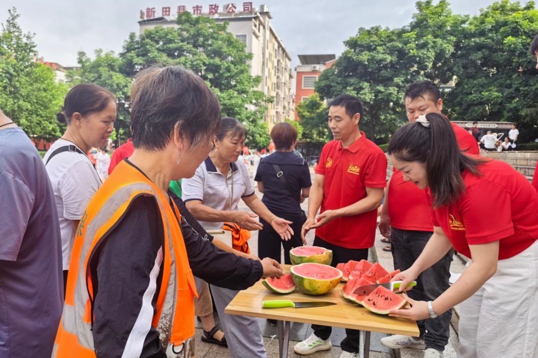 图片2.jpg 图片2.jpg