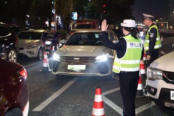 abfd852a5c2e4deca649d9eaa261bdc9.jpg abfd852a5c2e4deca649d9eaa261bdc9.jpg