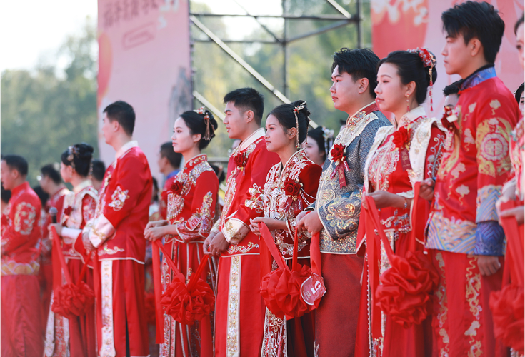 “福泽潇湘·孝爱同行——2025永州市集体婚礼“圆满礼成！