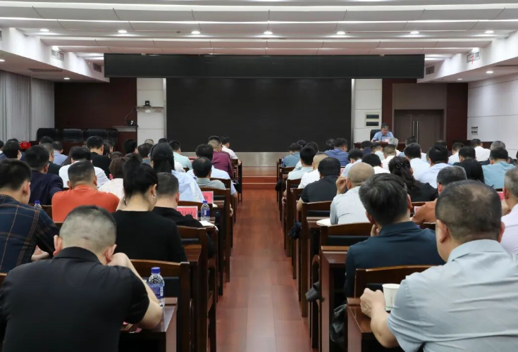 新田县委树立和践行正确政绩观学习教育读书班（第二期）举行