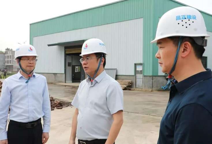 陈雄调研重点项目建设工作