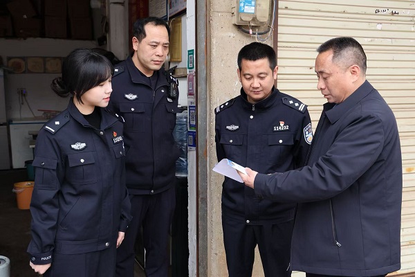 9d5a13bf4ce499337e8948a1faa4f690.jpg 9d5a13bf4ce499337e8948a1faa4f690.jpg