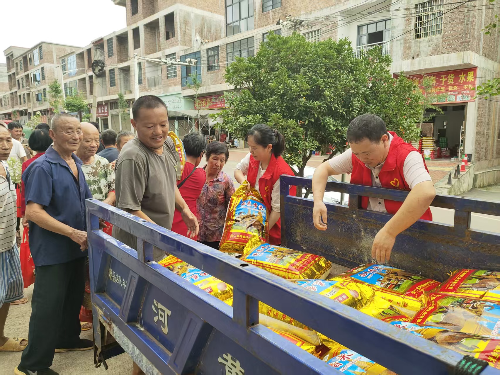陈晚社区1.jpg 陈晚社区1.jpg