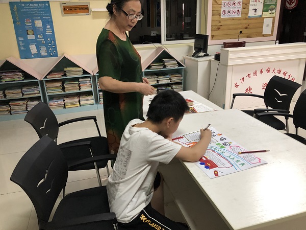 学生交作品.jpg