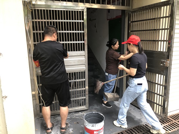 清洗单元门.JPG