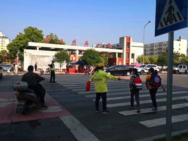 图片3.jpg 图片3.jpg