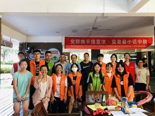 李方敏书记出席本次活动进行工作指导.jpg 李方敏书记出席本次活动进行工作指导.jpg