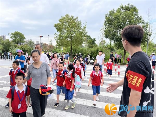 微信图片_20230904095747_副本.jpg 微信图片_20230904095747_副本.jpg