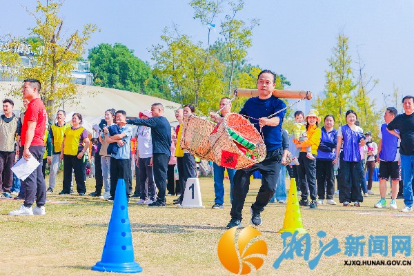 微信图片_20251 2723_副本.jpg 微信图片_20251 2723_副本.jpg