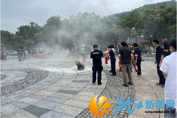 图片4_副本.png 图片4_副本.png