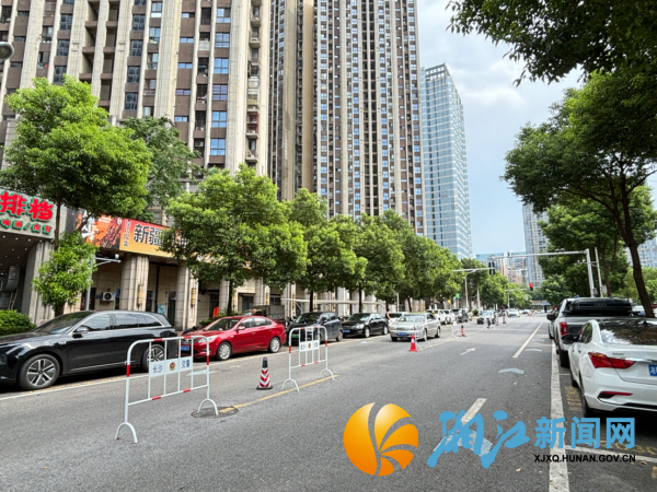 高效解民困 护航出行路2_副本.png