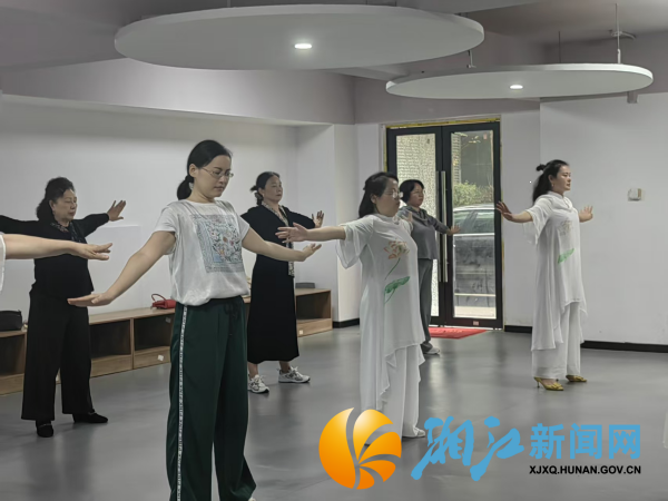 图片1_副本.png 图片1_副本.png
