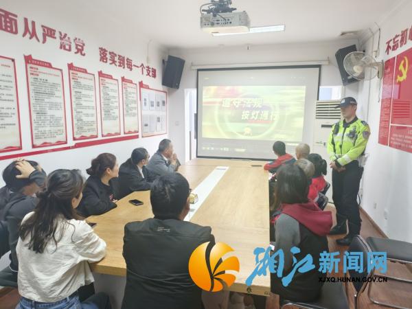 微信图片_20250424145504_副本.jpg