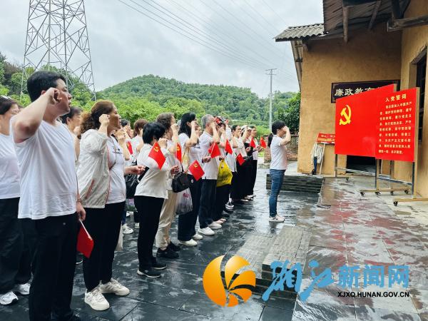 微信图片_20250611174354_副本.jpg