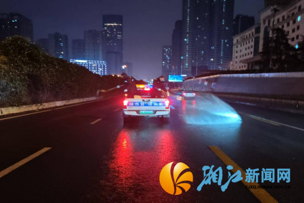 图片6_副本.png 图片6_副本.png