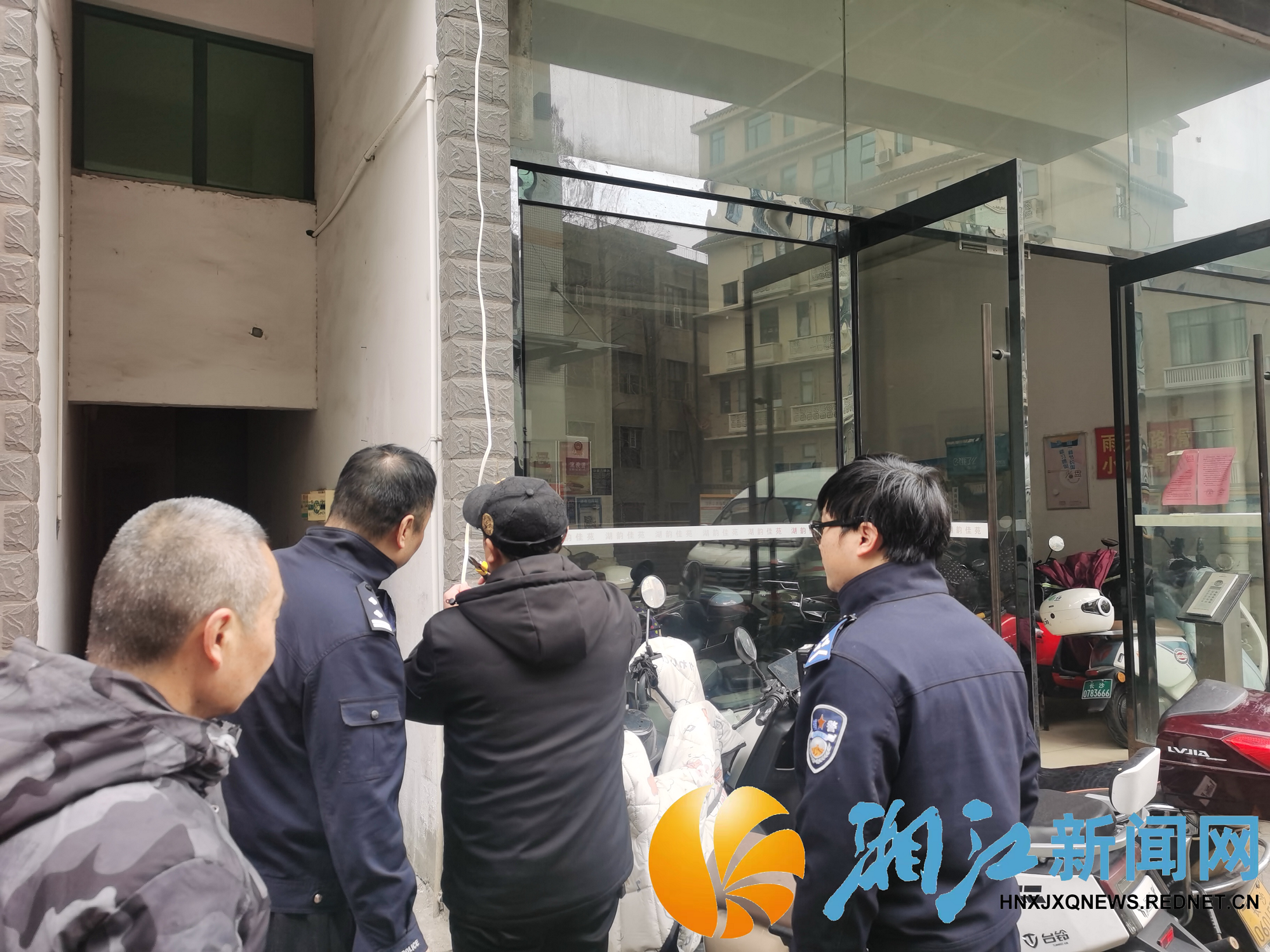 0227先锋电动车_副本.png