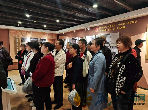 图片2.png 图片2.png