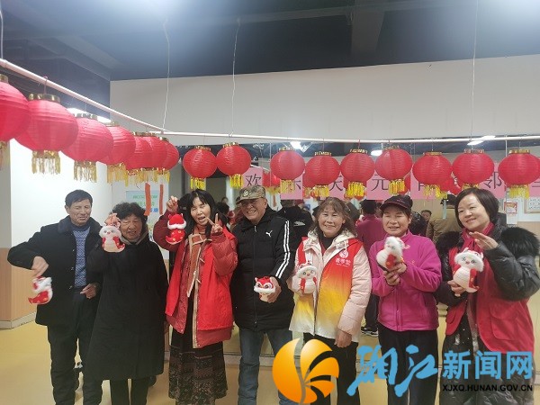 欢乐庆元宵,邻里话团圆_副本.jpg 欢乐庆元宵,邻里话团圆_副本.jpg