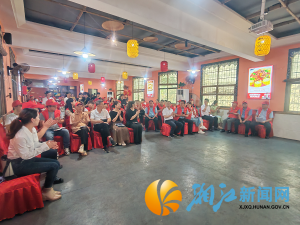 以爱之名·共绘520公益同心圆_副本.png