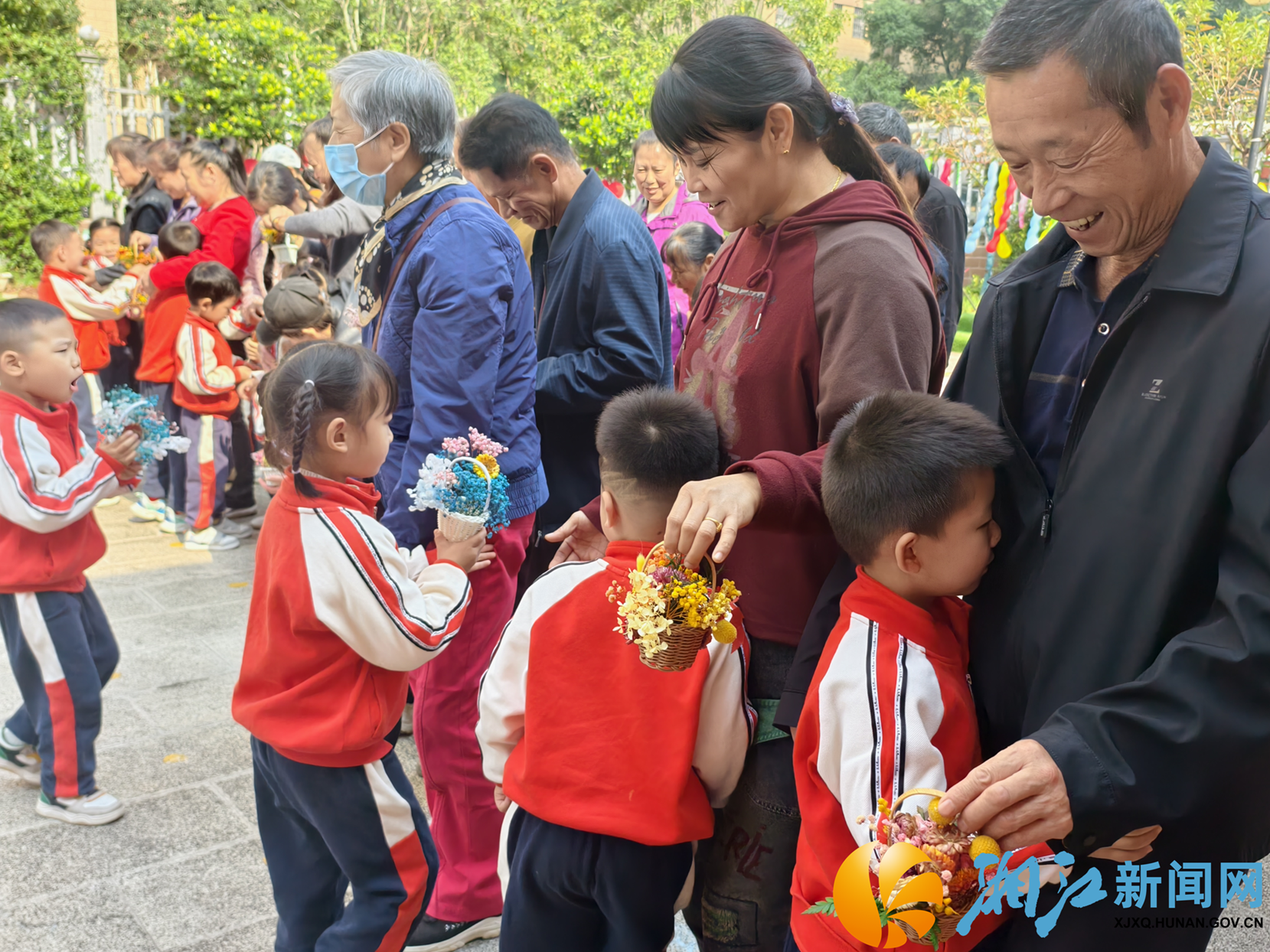 图片4.png 图片4.png