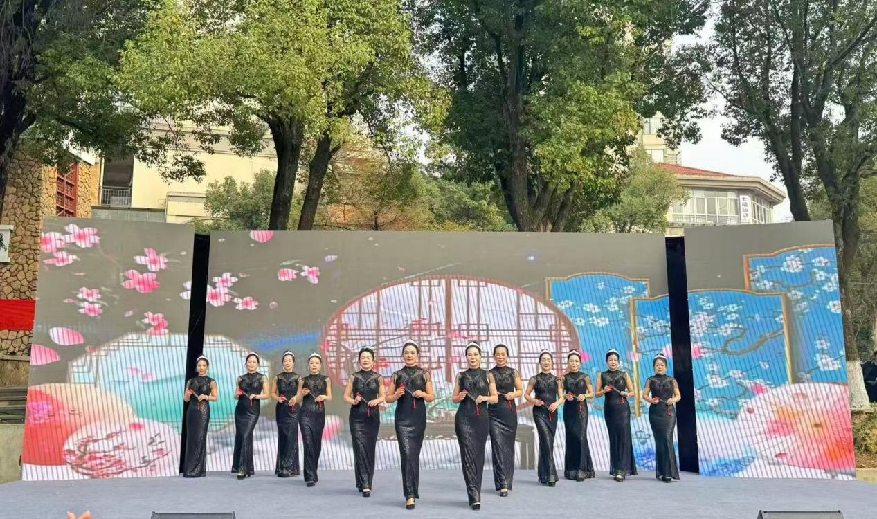 学士桥元旦3.png 学士桥元旦3.png