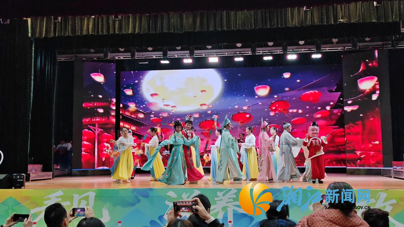 学锦新年晚会2.png 学锦新年晚会2.png