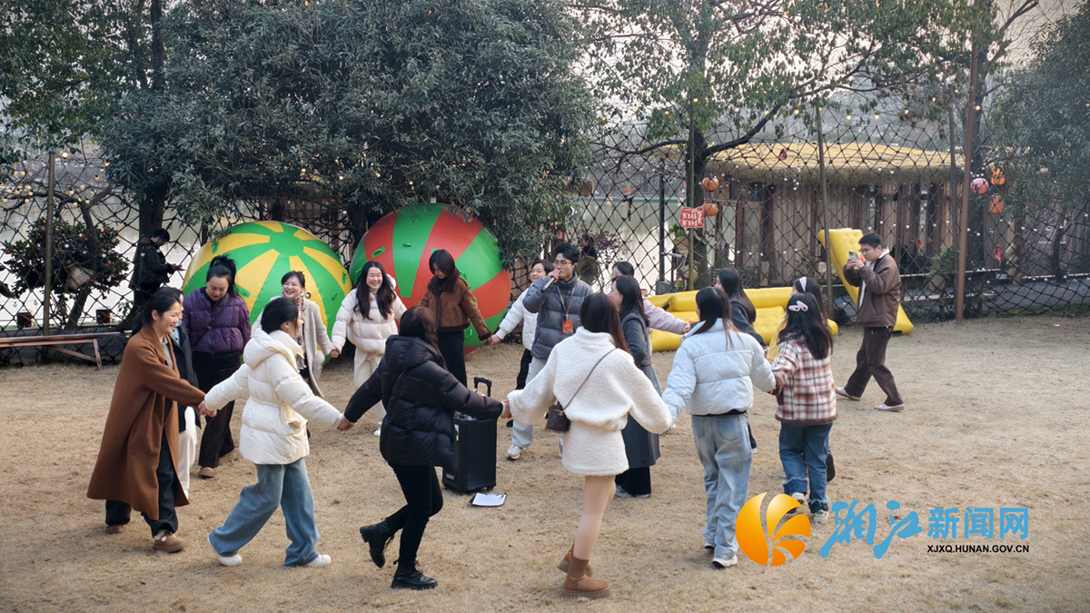 学安 团建1.png 学安 团建1.png