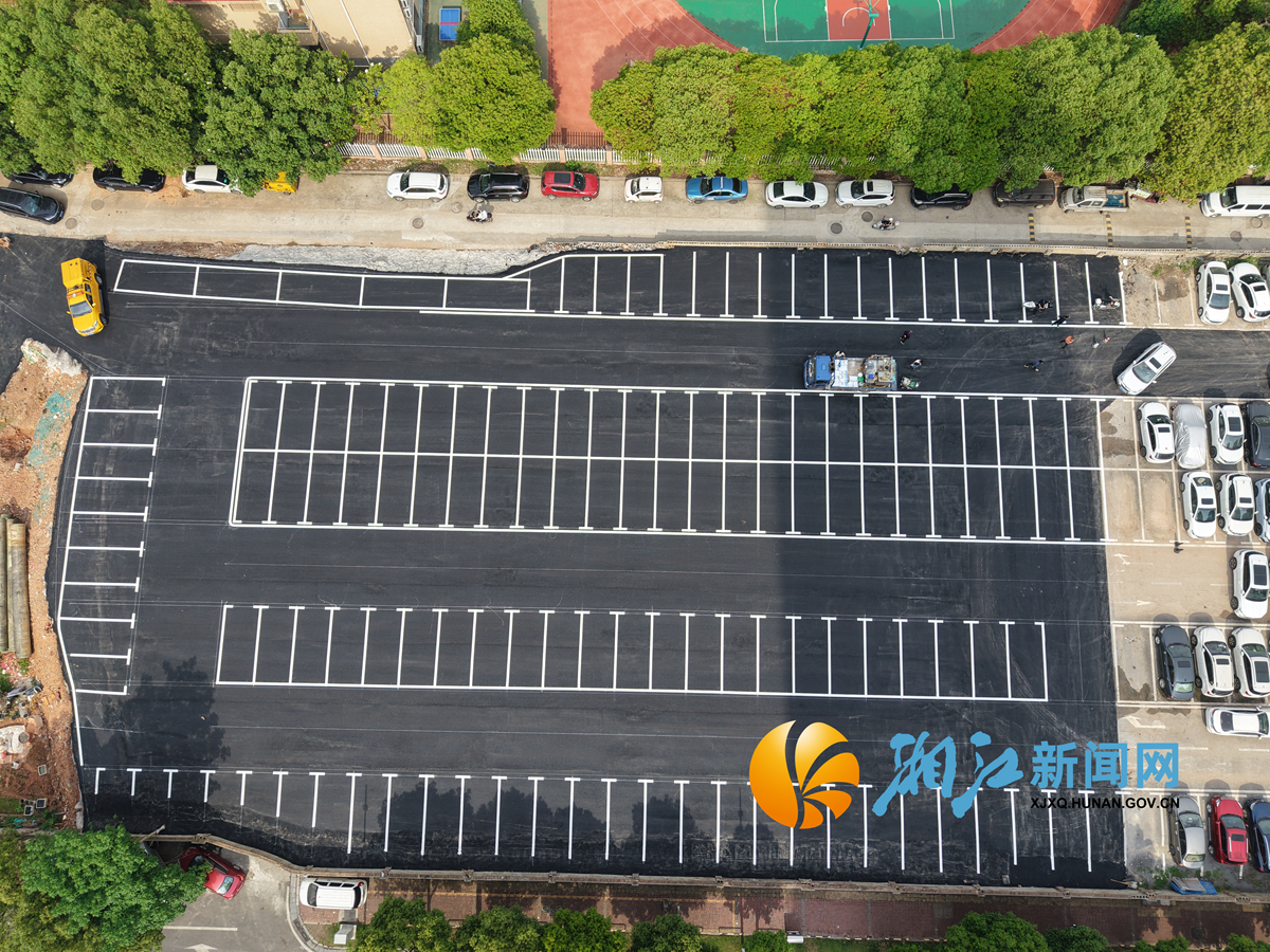联丰村闲置地块变停车场11.png