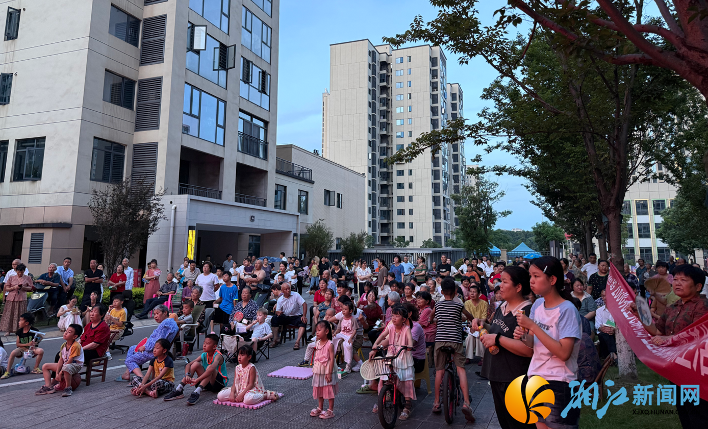7.20新闻稿--戏韵润乡土 普法暖民心.png 7.20新闻稿--戏韵润乡土 普法暖民心.png
