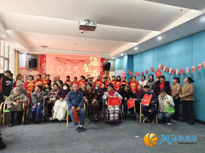 民政服务站 区福利中心庆小年活动1.jpg