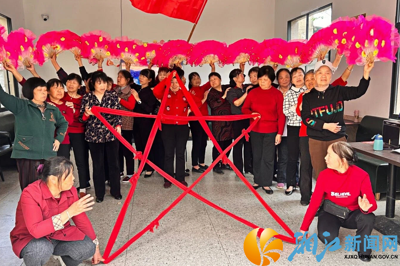 九丰村老年文化活动1.jpg 九丰村老年文化活动1.jpg