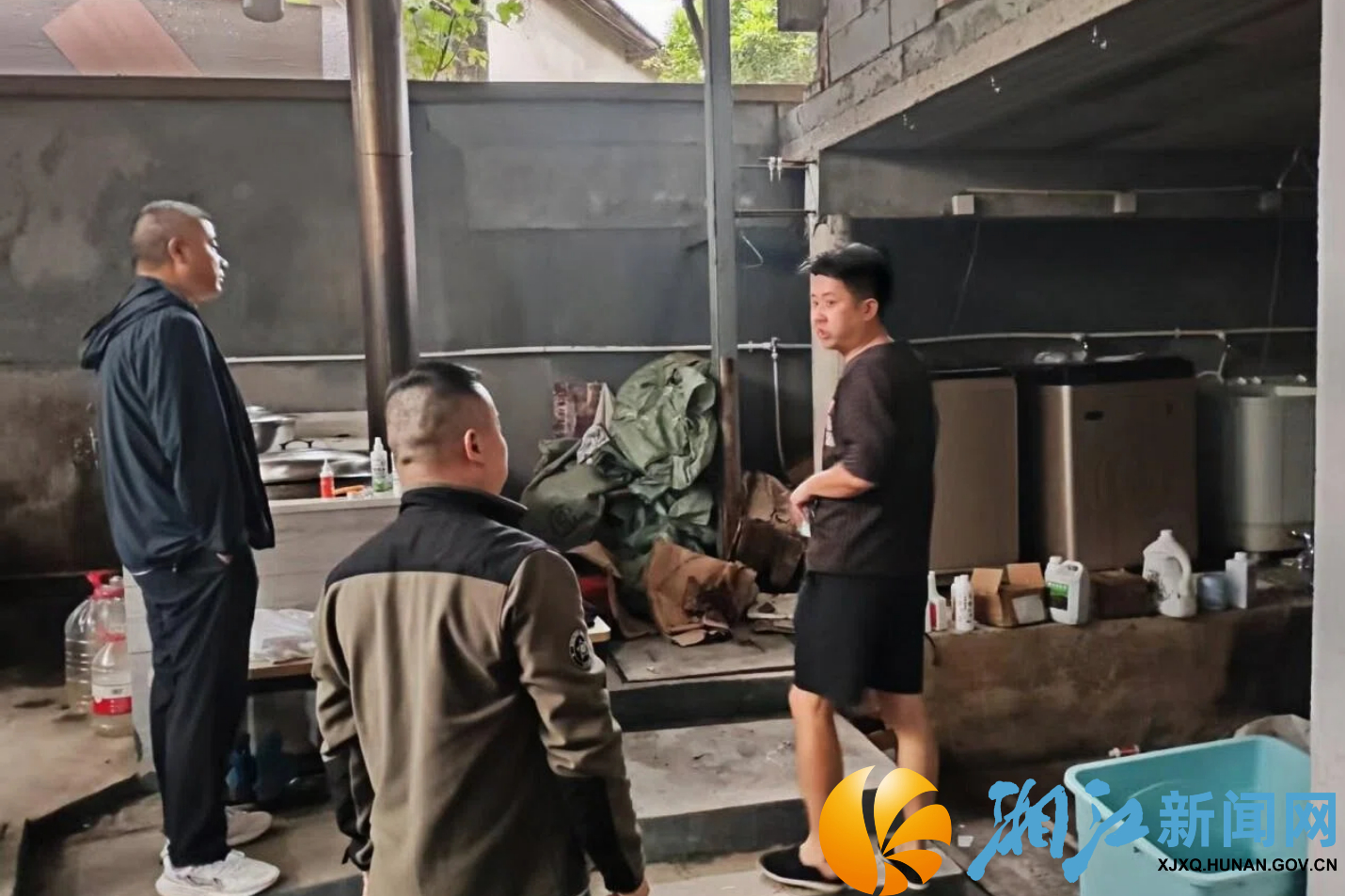 九丰村防汛检查1.jpg