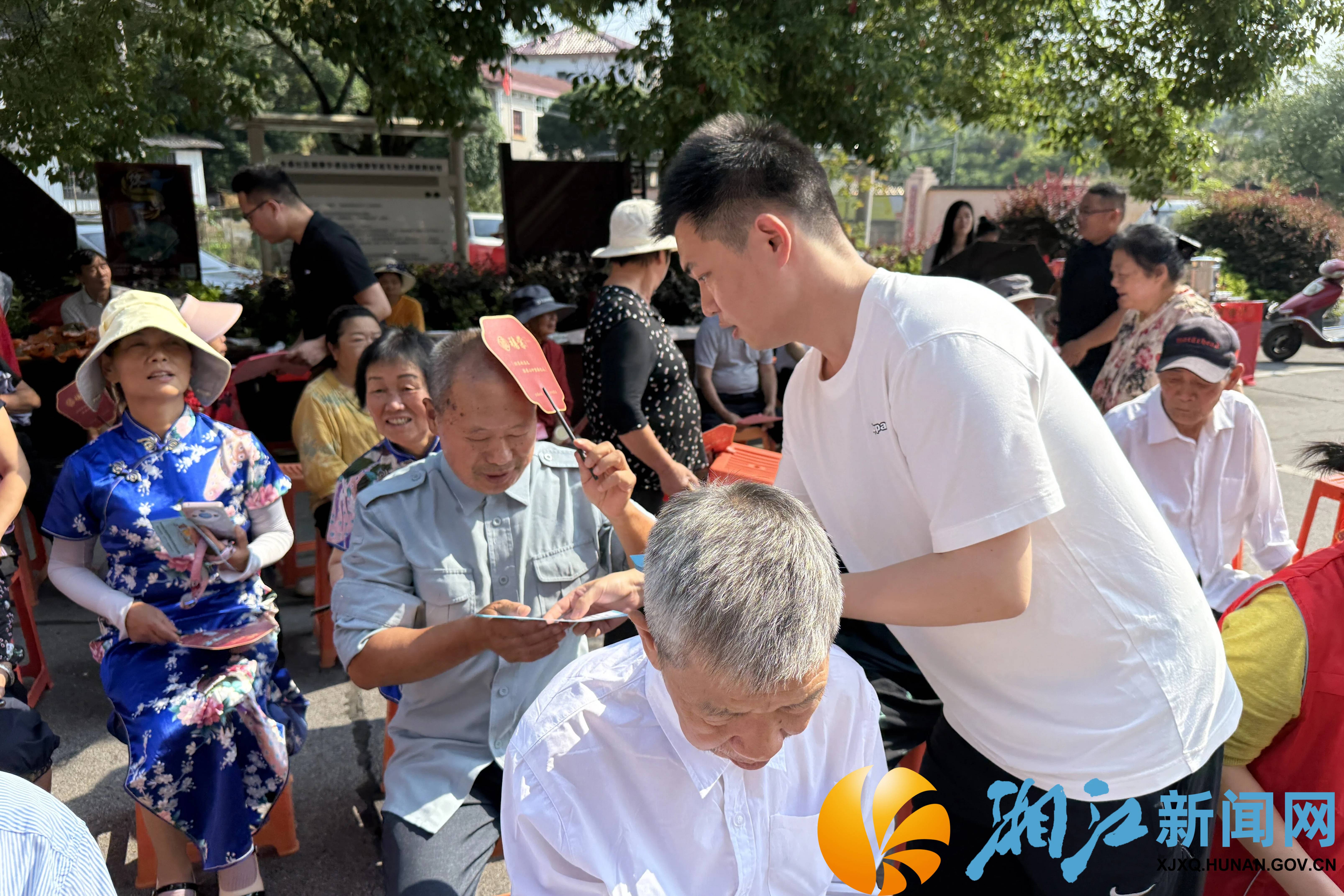 财政所端午打非2.jpg 财政所端午打非2.jpg