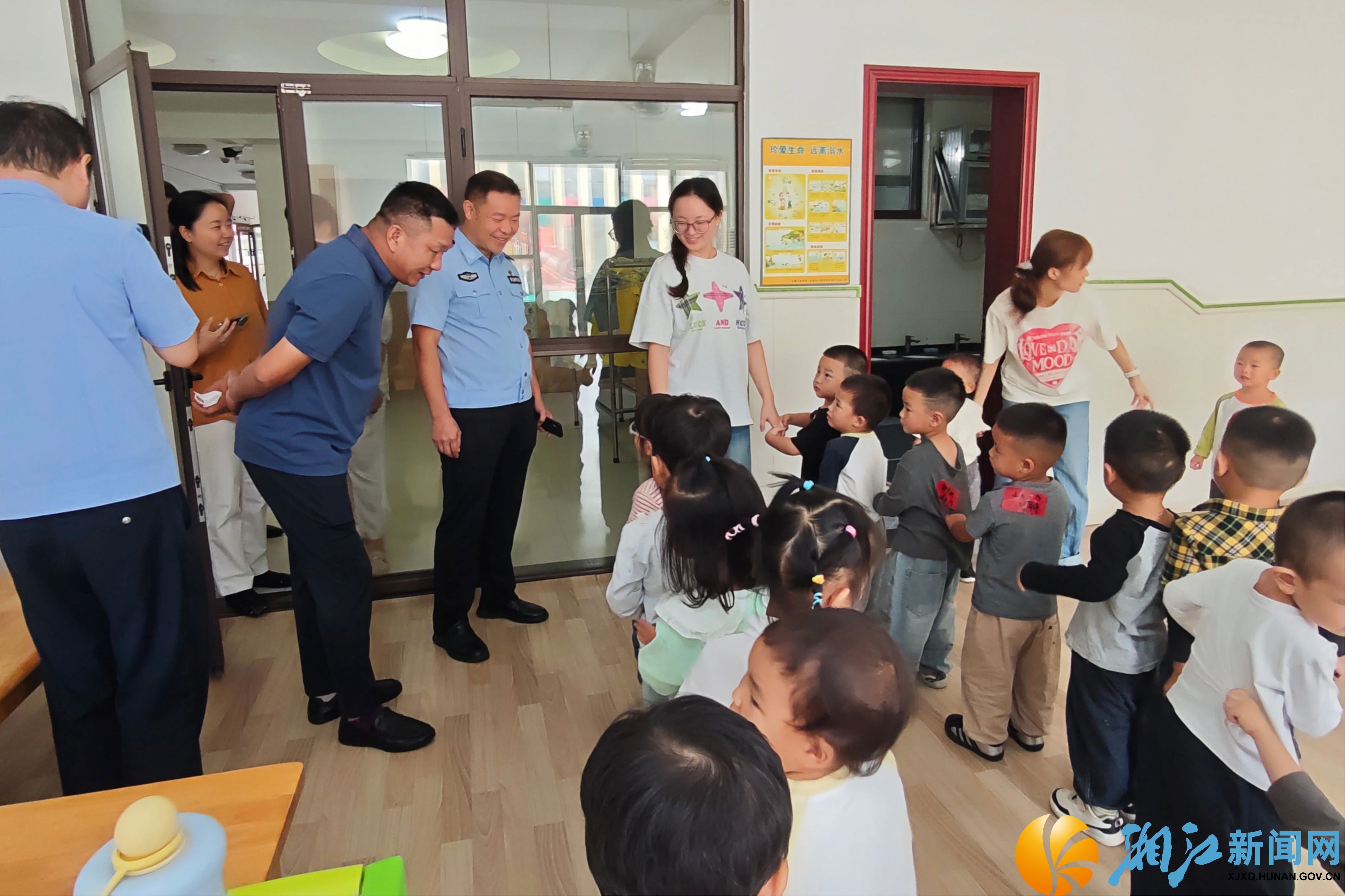 含泰社区开学安全检查1.jpg