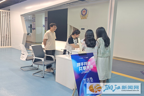 d9ec24054f77231af8493e9163aff6b_副本.jpg