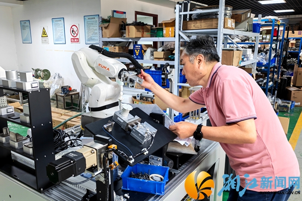 微信图片_20251226151332_20_2308.jpg 微信图片_20251226151332_20_2308.jpg