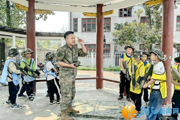 真人CS1.jpg 真人CS1.jpg