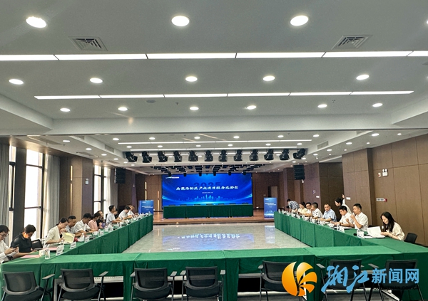 微信图片_20251013135555_286_404.jpg 微信图片_20251013135555_286_404.jpg
