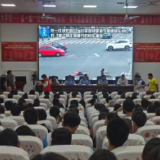 零陵区开展精准防控道路交通安全进校园宣传活动