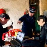 “没想到你们会为我跑一趟！”零陵公安“跑腿”办证暖人心