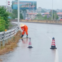 零陵公路：冒雨奋战保畅通 全力守护“平安路”