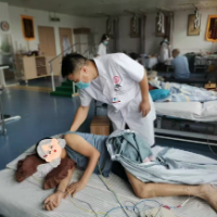 零陵：康复专家驻乡镇 基层患者享便利