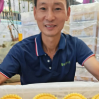 退伍军人江长德：十六年浇灌“甜蜜事业” 千亩桃园带富乡邻